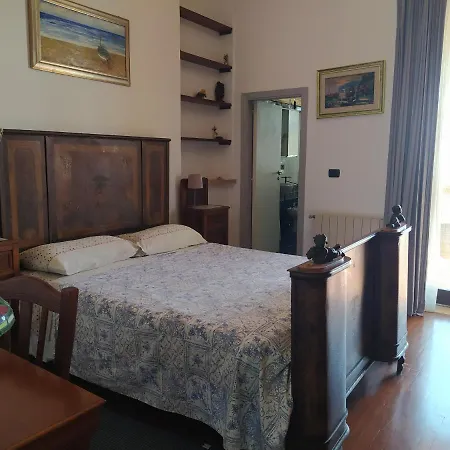 Teocle * ジャルディーニ・ナクソス